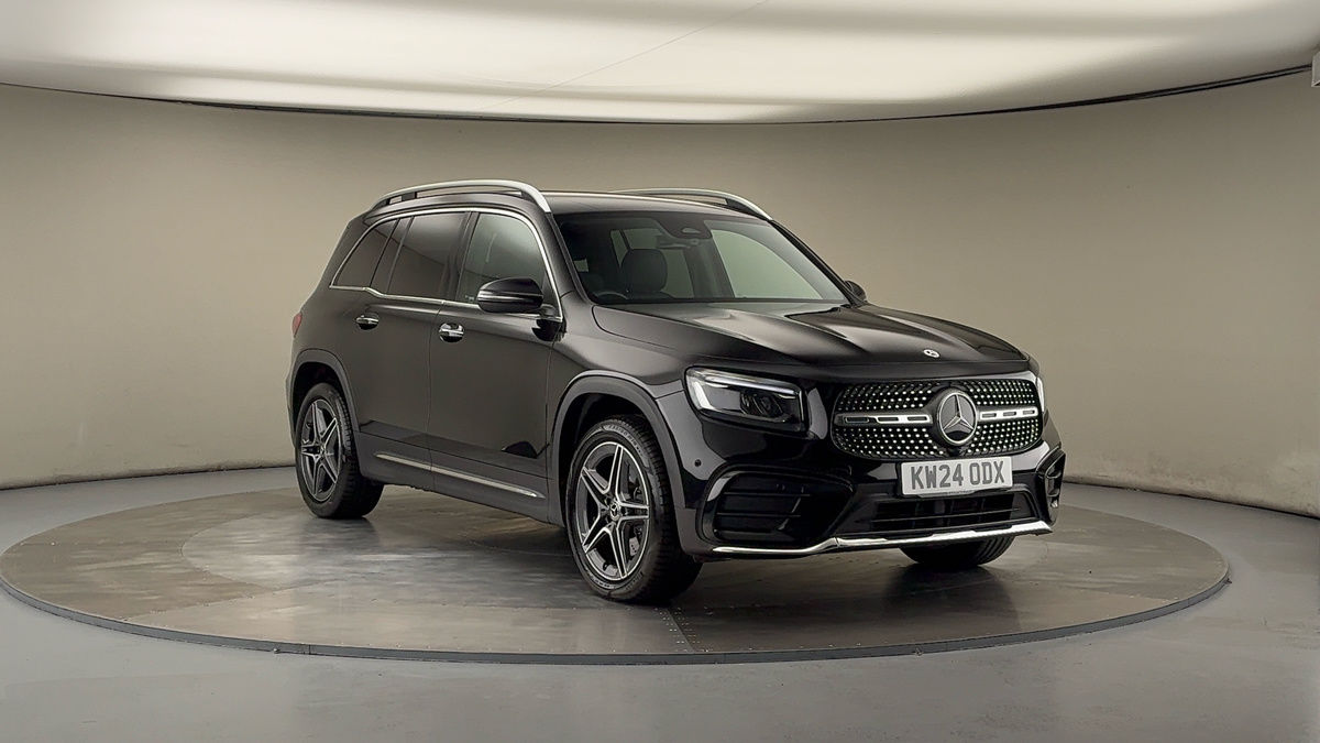 Mercedes-Benz GLB Sticky Header Image