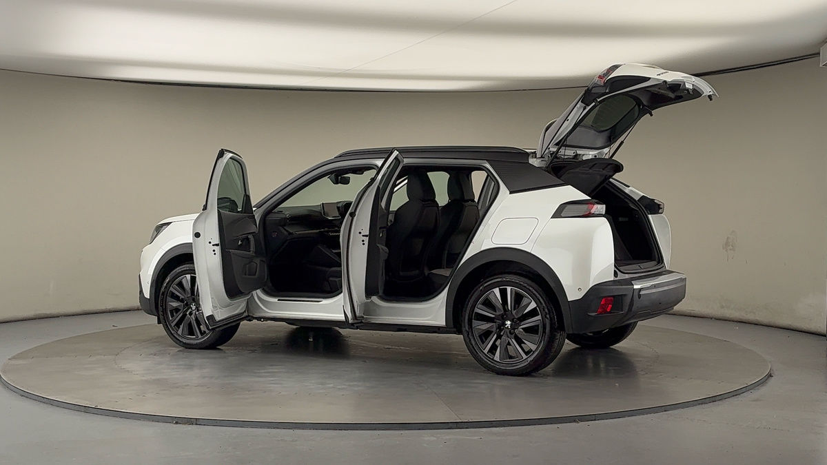 More views of Peugeot E-2008