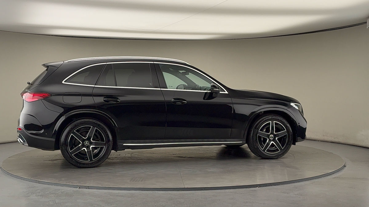 More views of Mercedes-Benz GLC