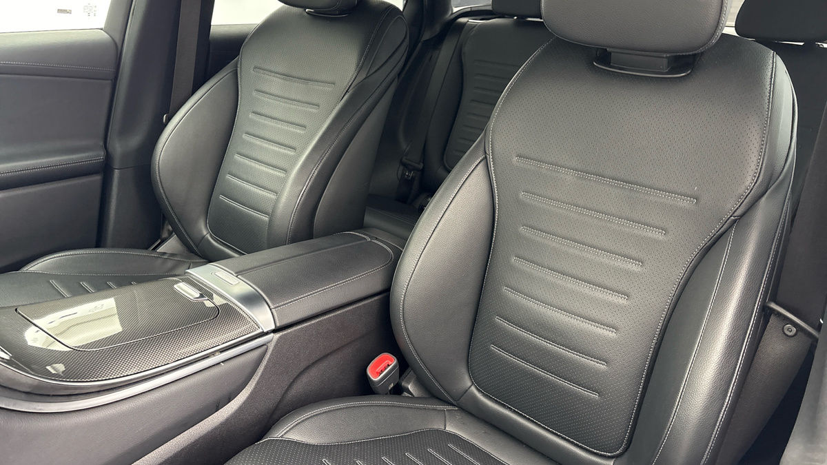 Mercedes-Benz GLC Image 7