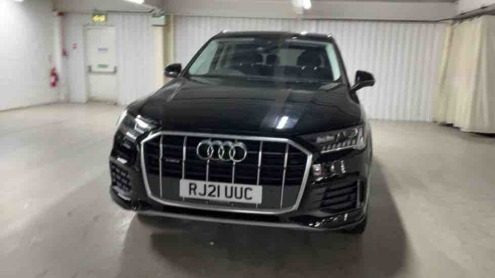 More views of Audi Q7