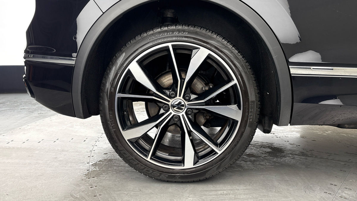 Volkswagen Tiguan Image 10