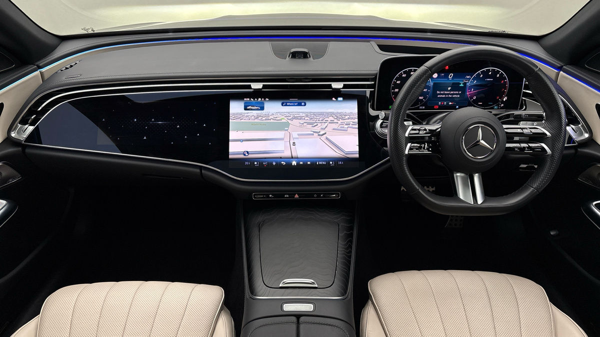 Mercedes-Benz E Class Image 12