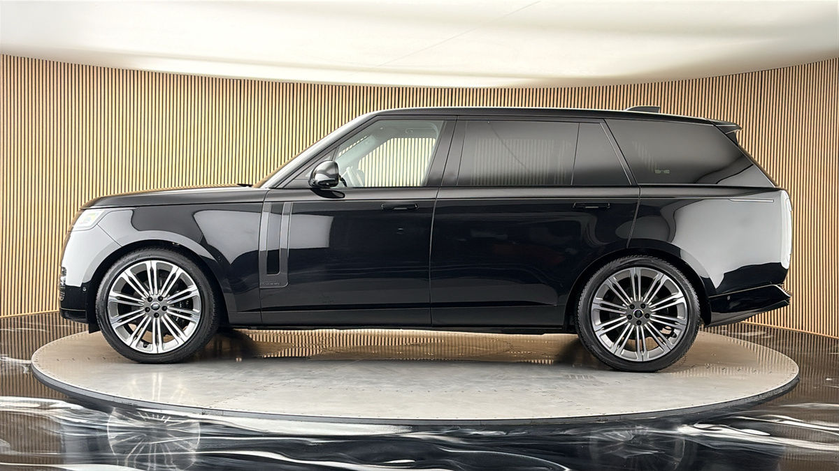Land Rover Range Rover Image 15