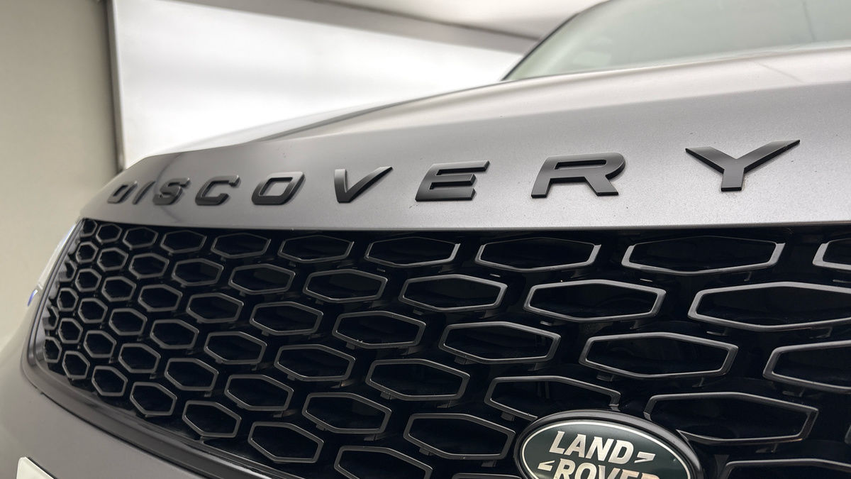 Land Rover Discovery Image 24