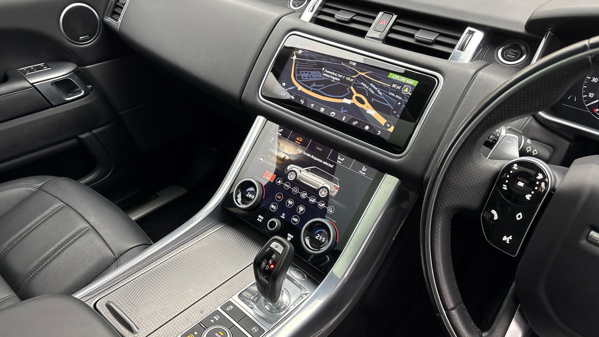 Land Rover Range Rover Sport Image 18