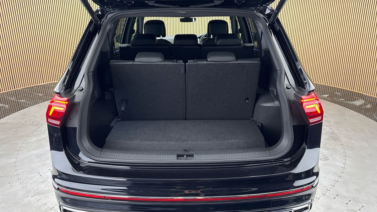 Volkswagen Tiguan Allspace Image 11