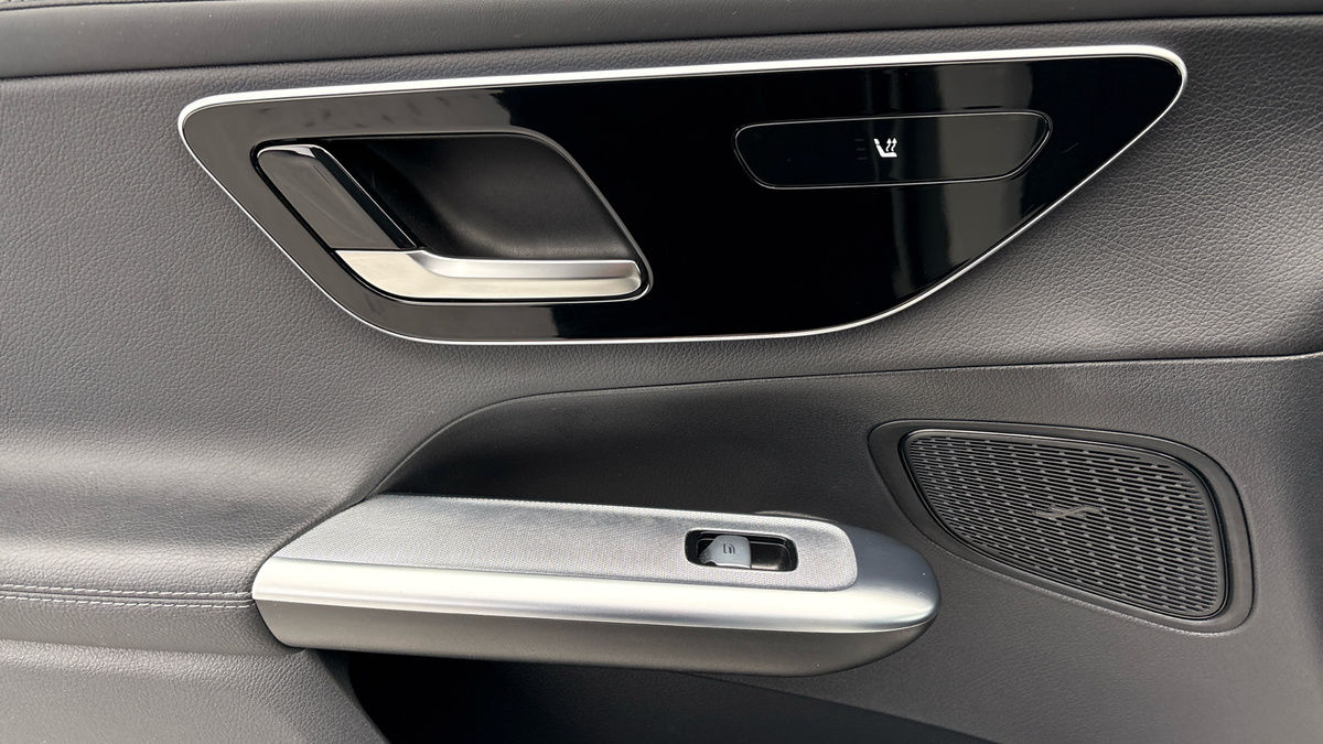 Mercedes-Benz GLC Image 19