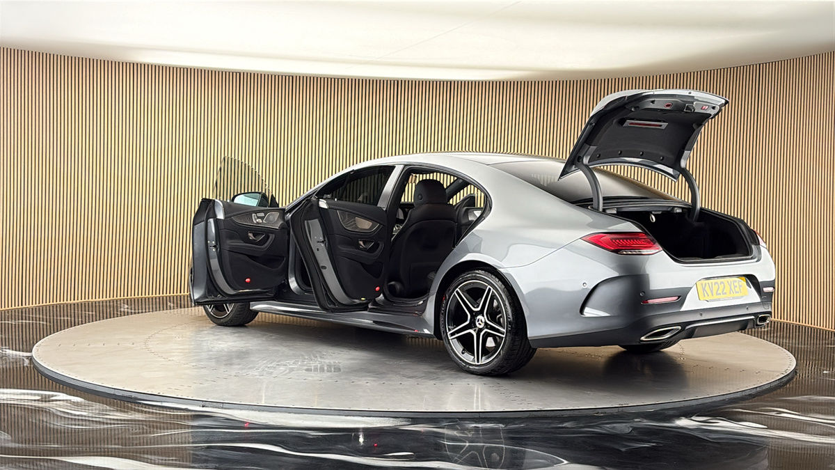 More views of Mercedes-Benz CLS