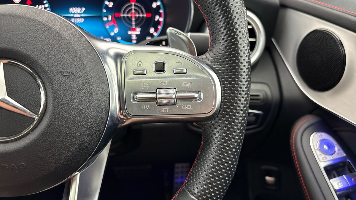 Mercedes-Benz GLC Image 14