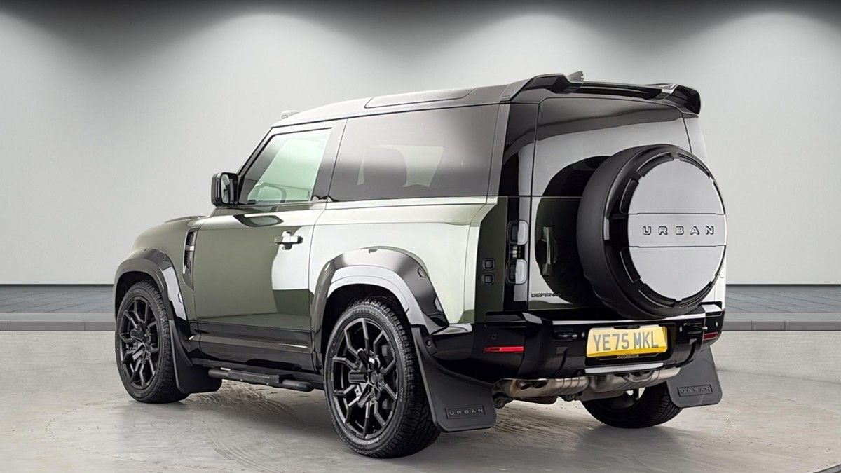 Land Rover Defender 90 Urban Image 2