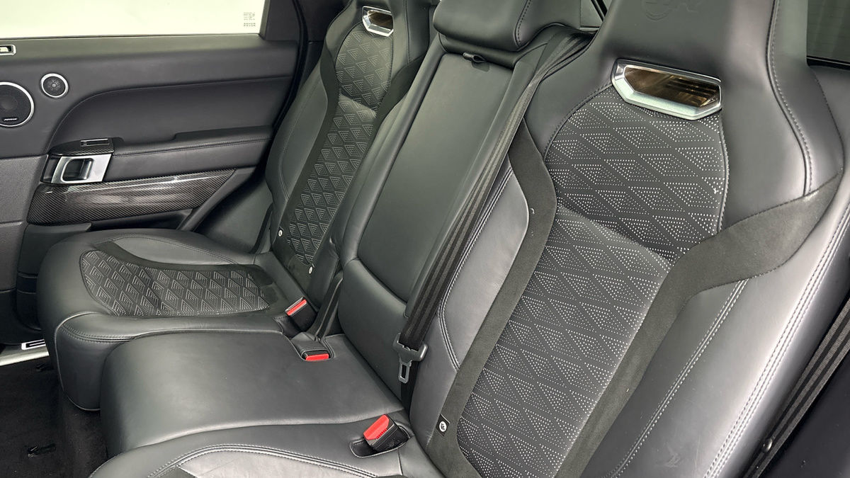 Land Rover Range Rover Sport Image 8
