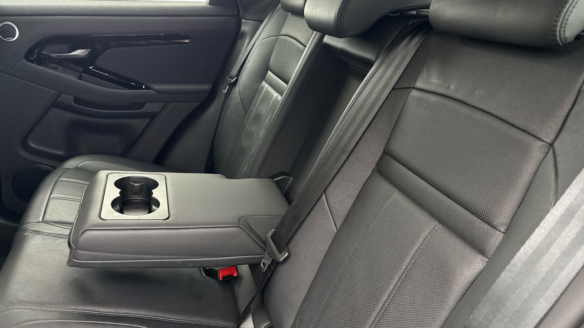 Land Rover Range Rover Evoque Image 9