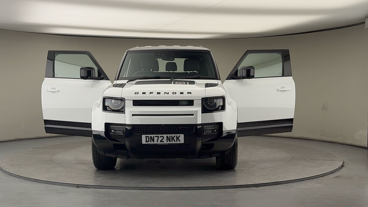 More views of Land Rover Defender 90