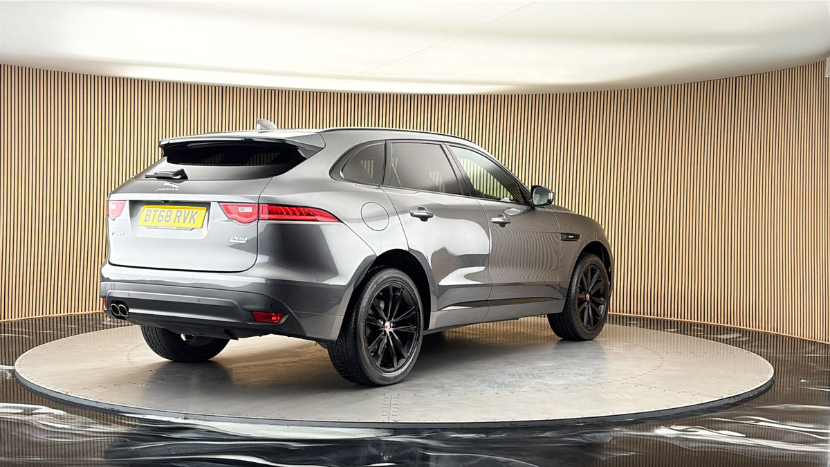 More views of Jaguar F-PACE