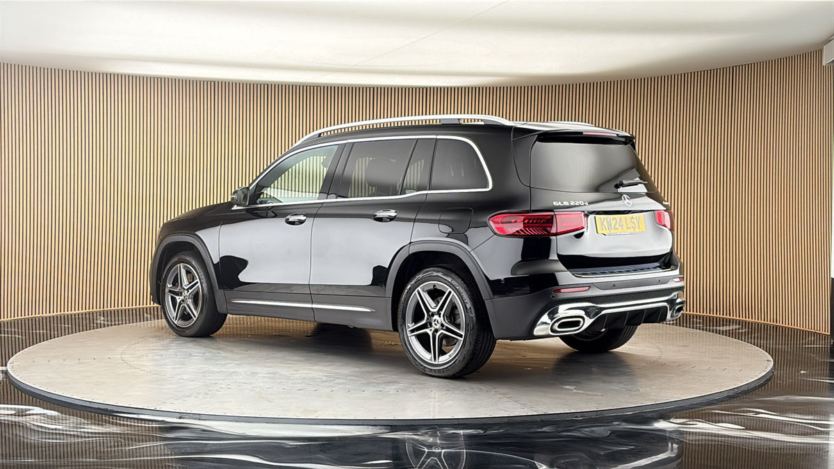 More views of Mercedes-Benz GLB