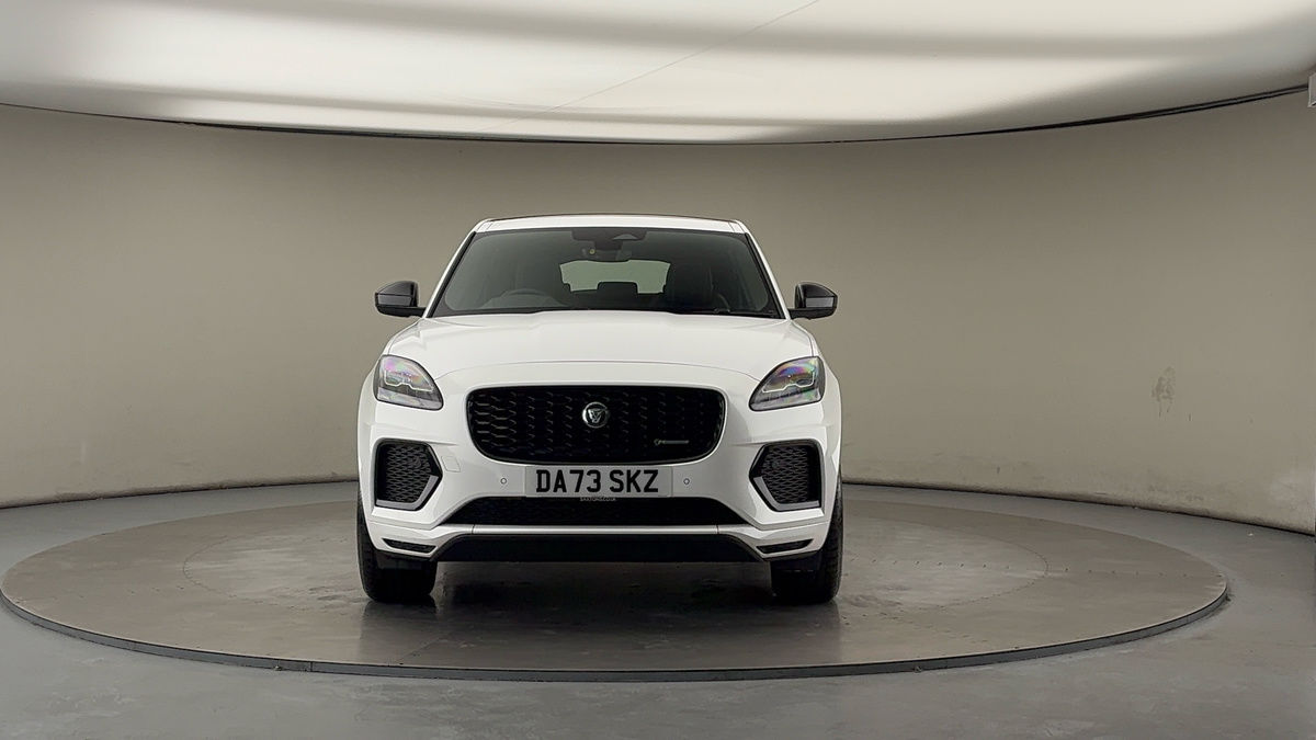 Jaguar E-PACE Image 5