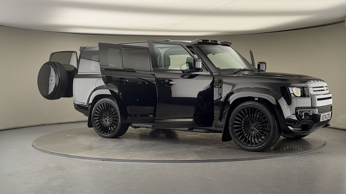 More views of Land Rover Defender 130