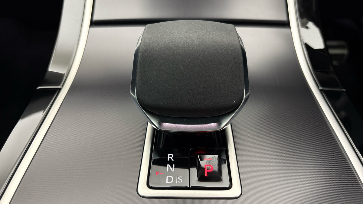 Land Rover Range Rover Evoque Image 26