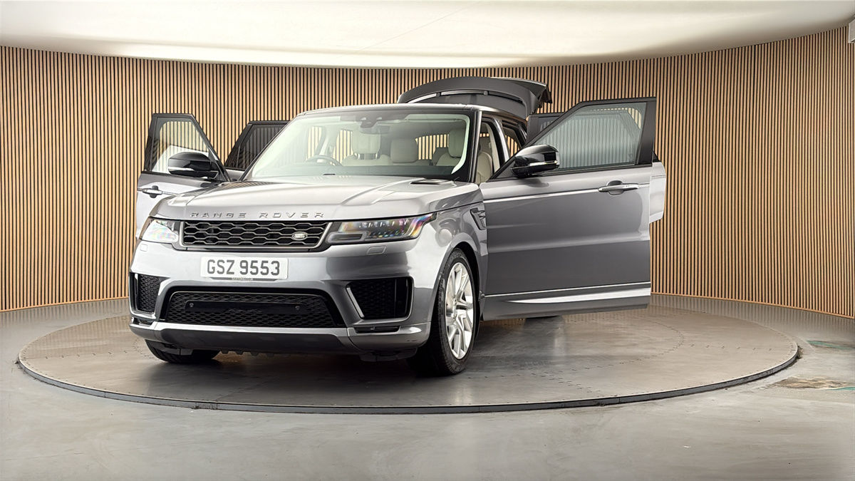 More views of Land Rover Range Rover Sport