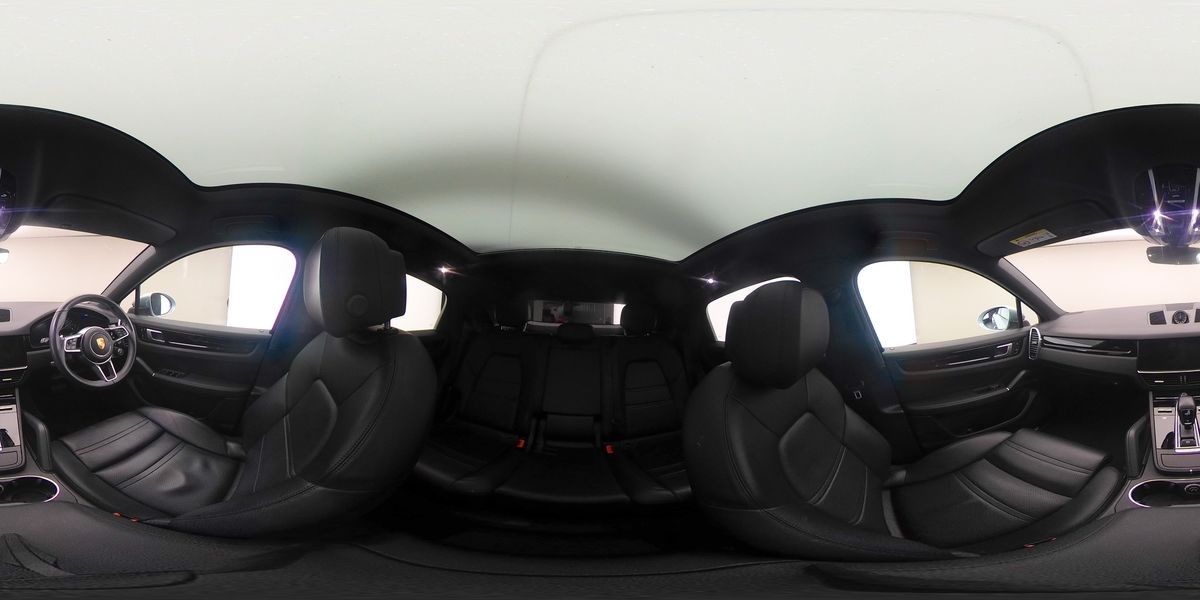 More views of Porsche Cayenne