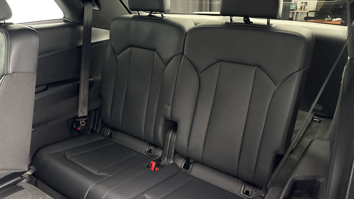 Audi Q7 Image 25