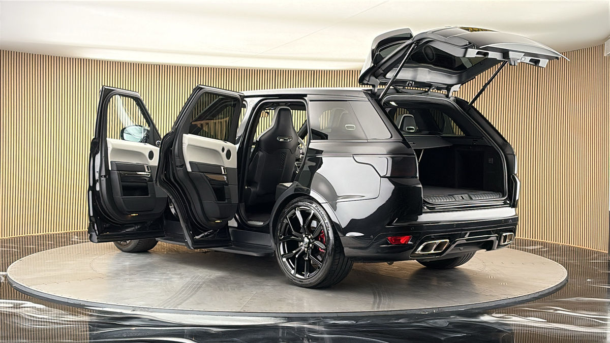 More views of Land Rover Range Rover Sport
