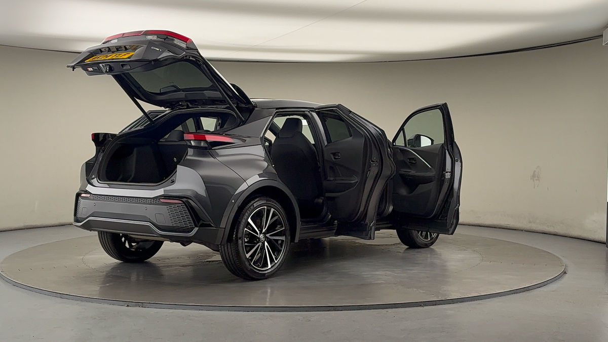 More views of Toyota C-HR