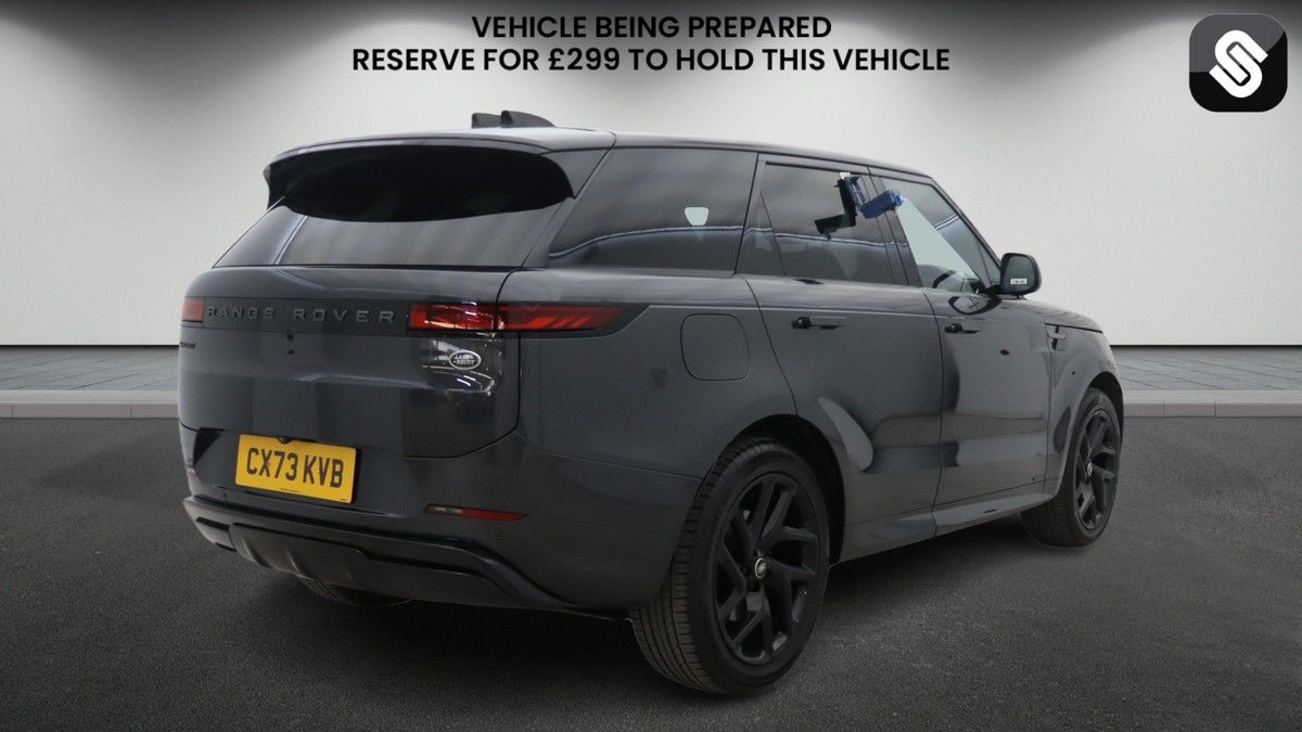 Land Rover Range Rover Sport Image 4