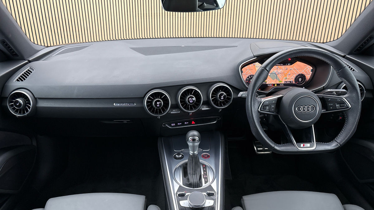 Audi TTS Image 12