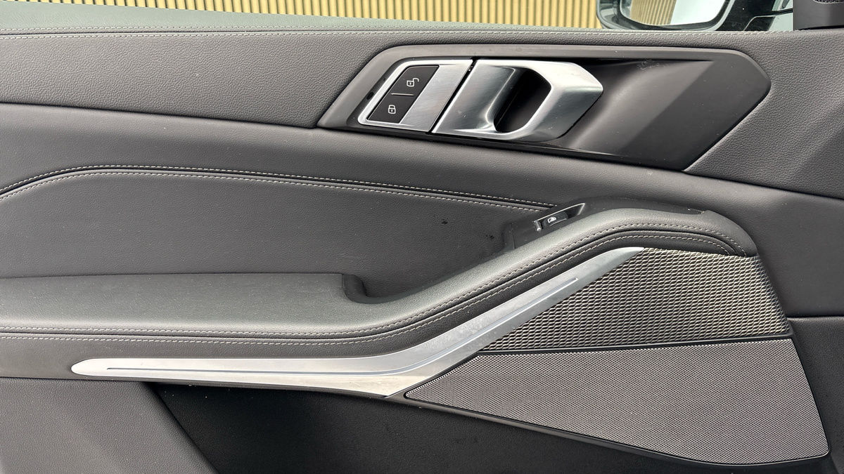 BMW X5 Image 19