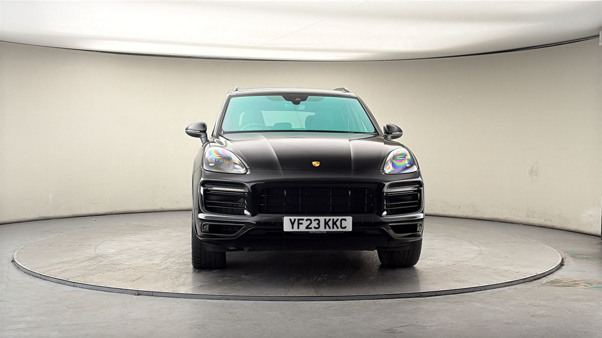 More views of Porsche Cayenne