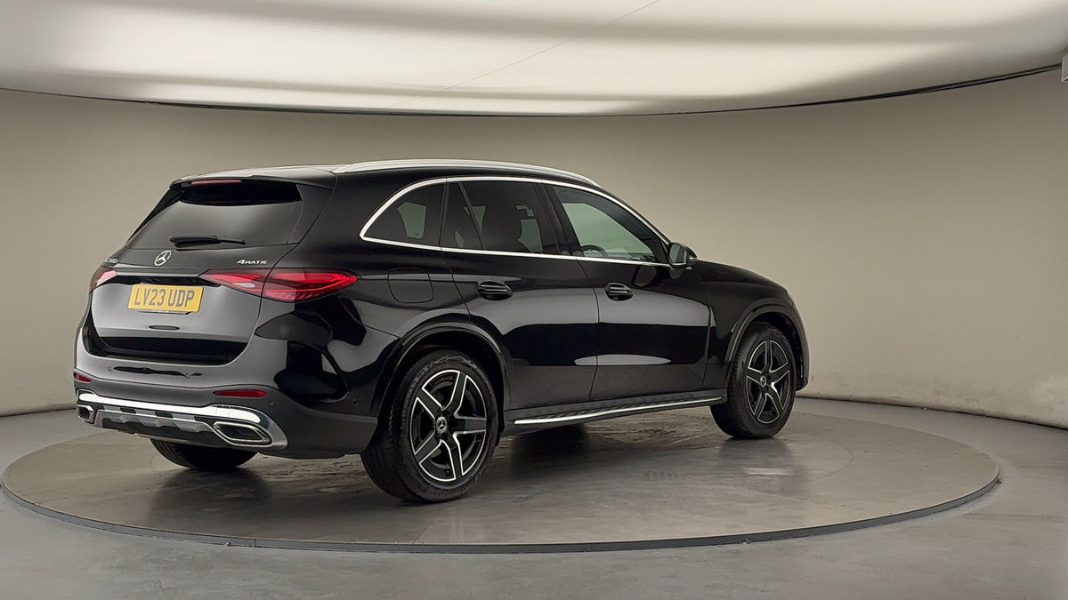 Mercedes-Benz GLC Image 21