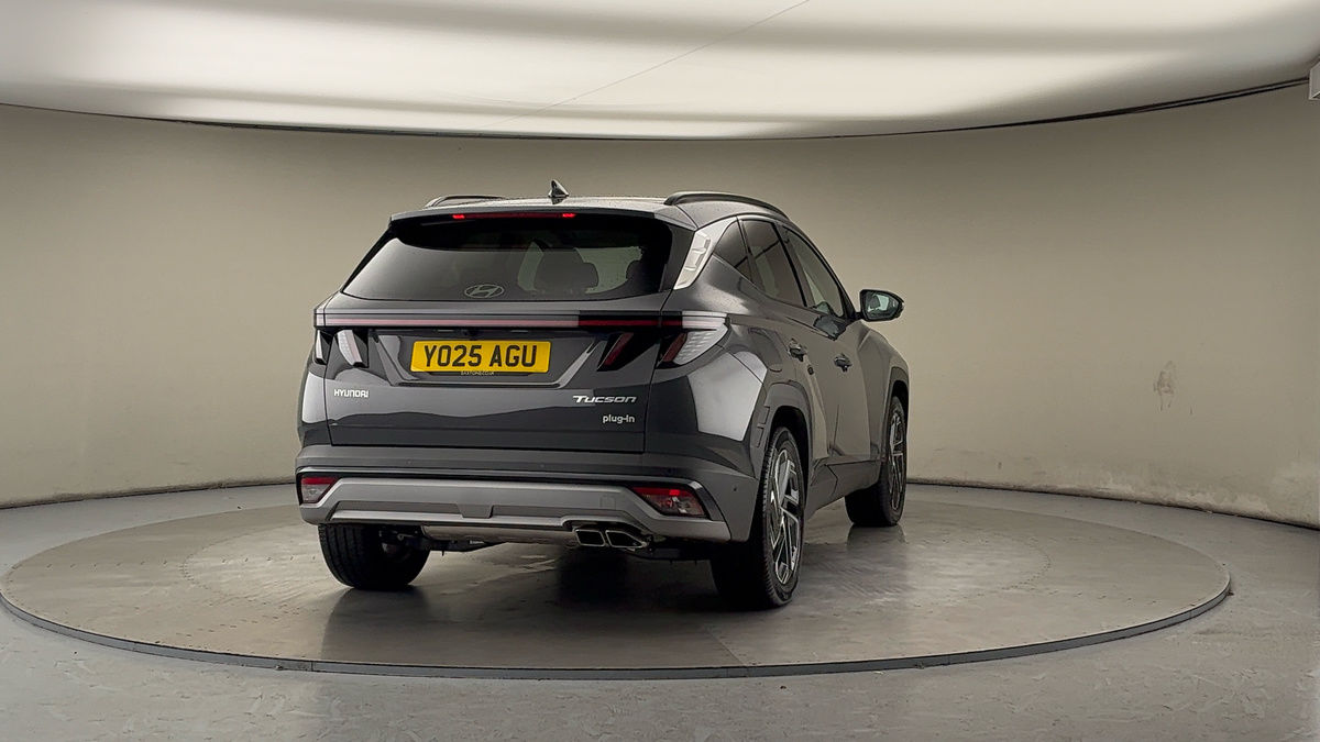 More views of Hyundai TUCSONix35