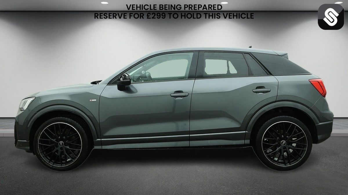 Audi Q2 Image 6