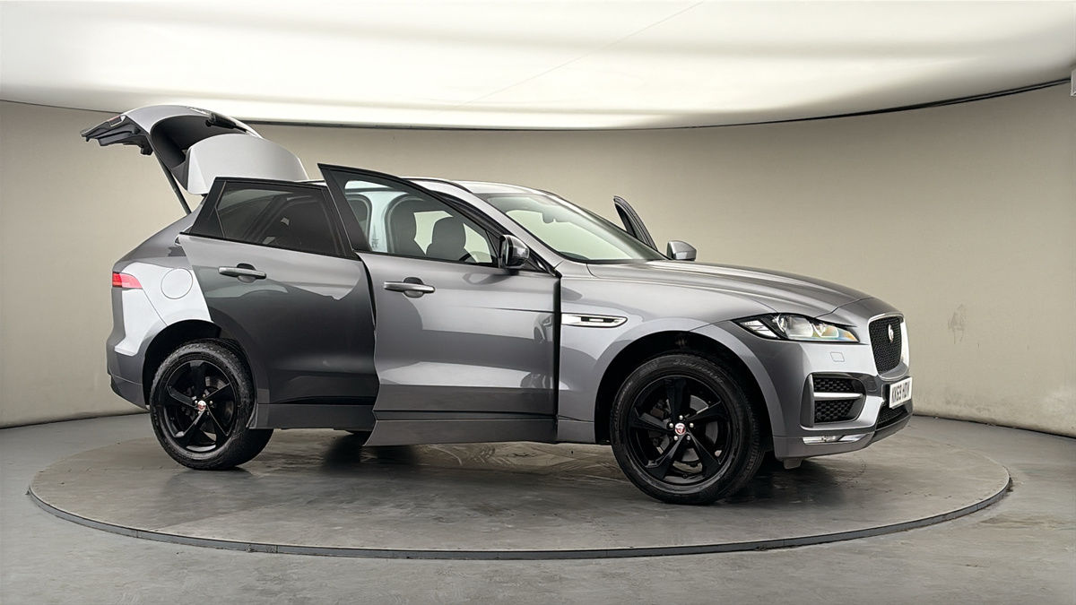 More views of Jaguar F-PACE