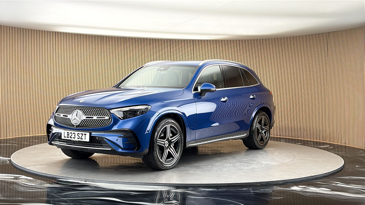 More views of Mercedes-Benz GLC