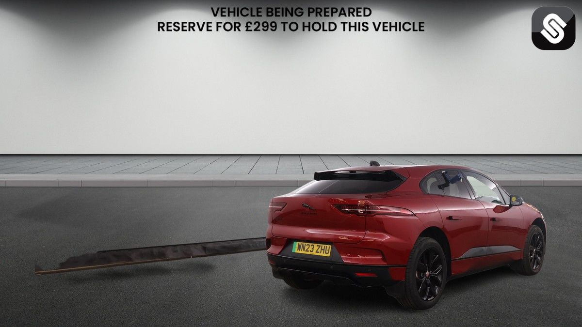 Jaguar I-PACE Image 4
