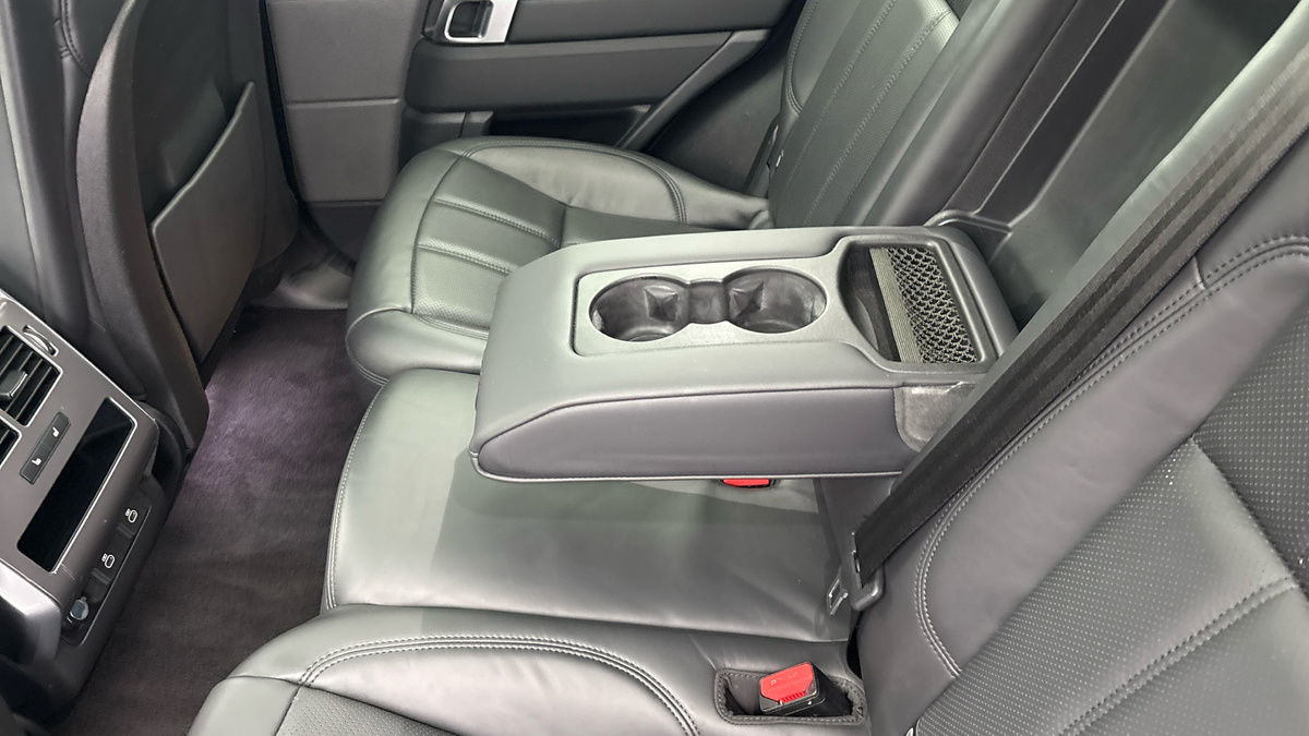 Land Rover Range Rover Sport Image 9