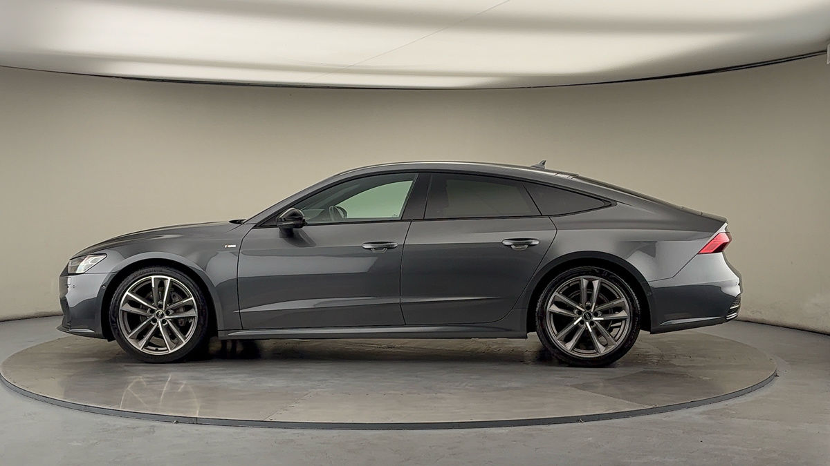 More views of Audi A7