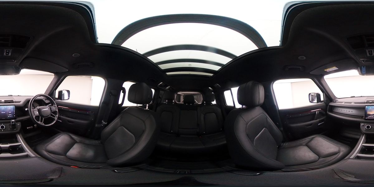 More views of Land Rover Defender 110