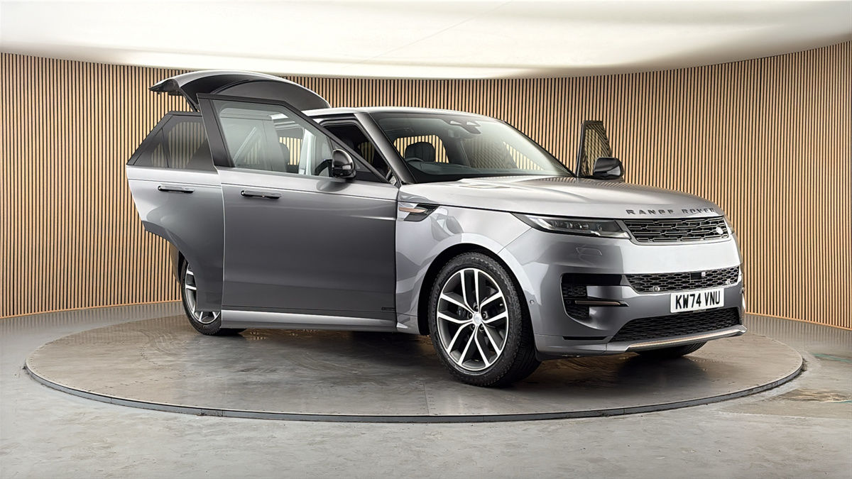 More views of Land Rover Range Rover Sport