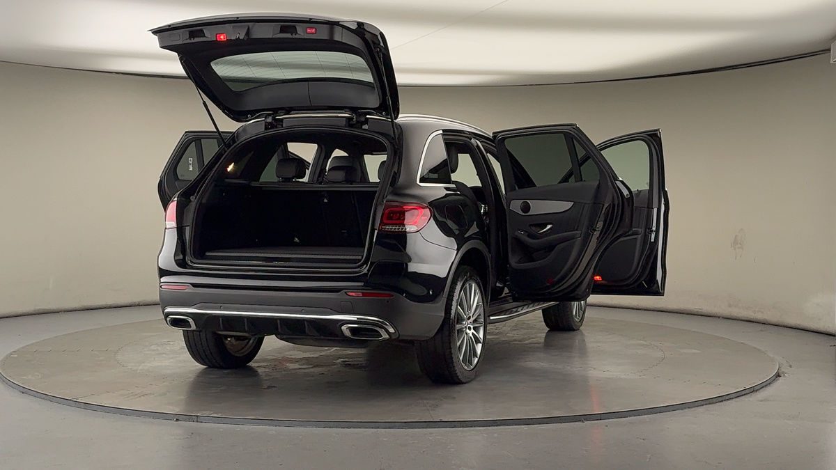 More views of Mercedes-Benz GLC