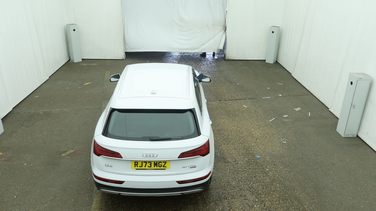 Audi Q5 Image 8