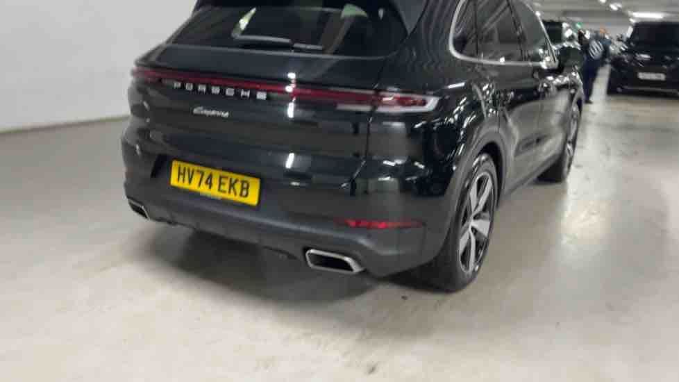 More views of Porsche Cayenne