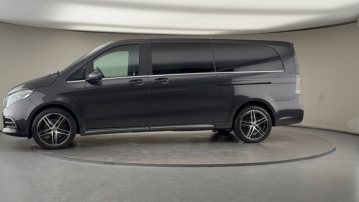 More views of Mercedes-Benz V Class