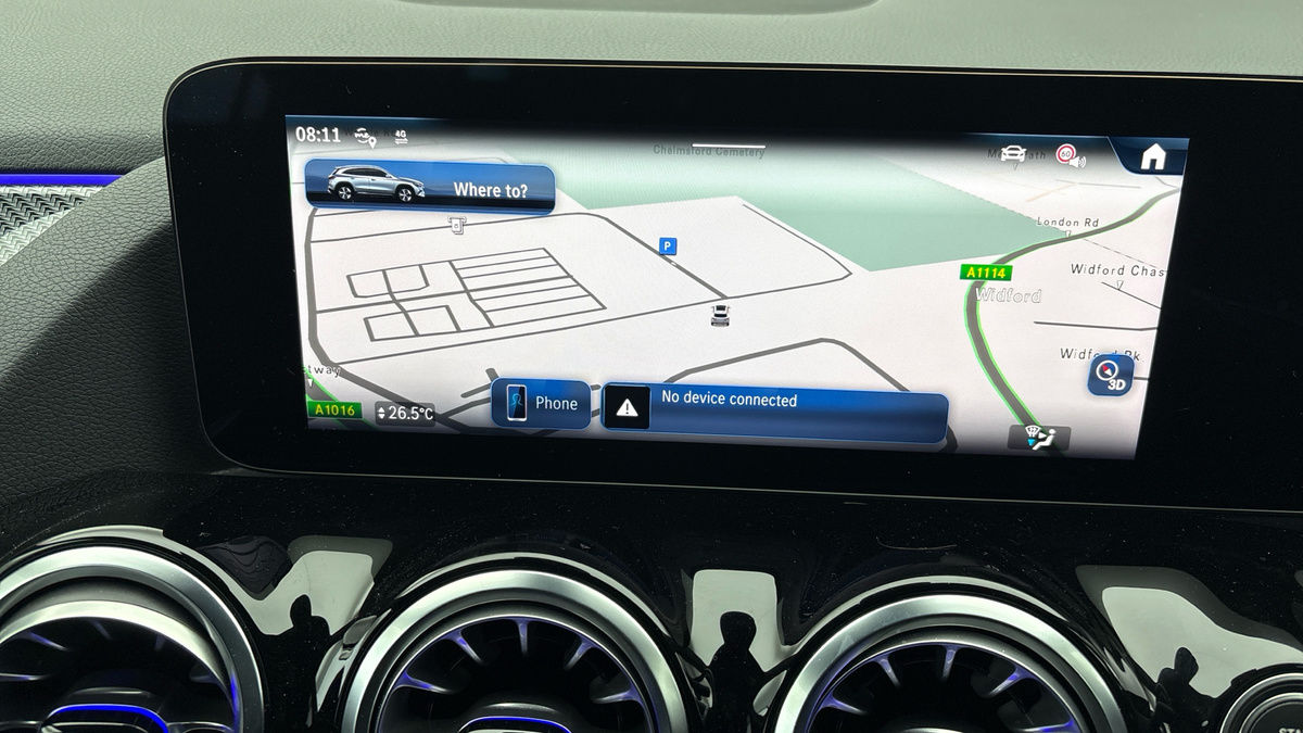 Mercedes-Benz GLA Image 17
