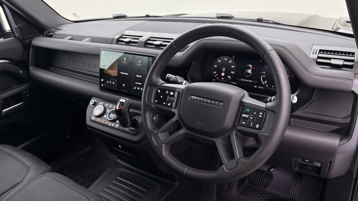 Land Rover Defender 110 Urban Image 12