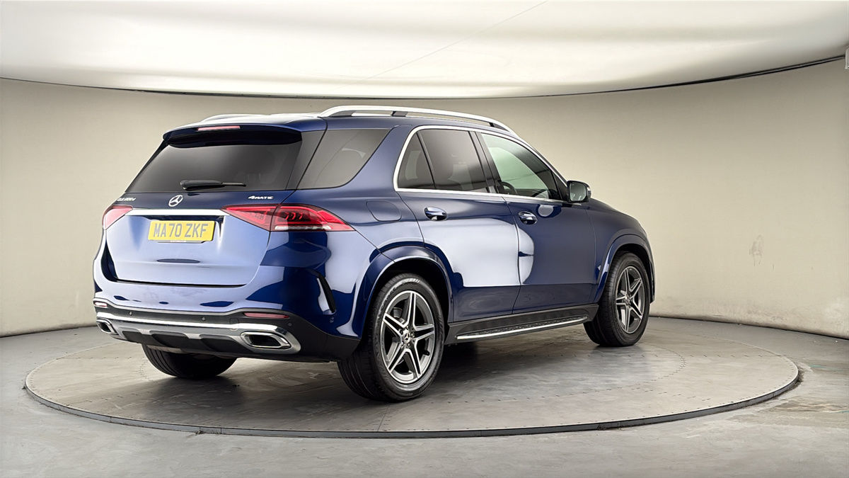 More views of Mercedes-Benz GLE