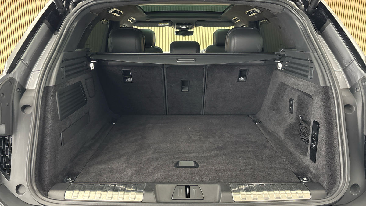 Land Rover Range Rover Sport Image 11